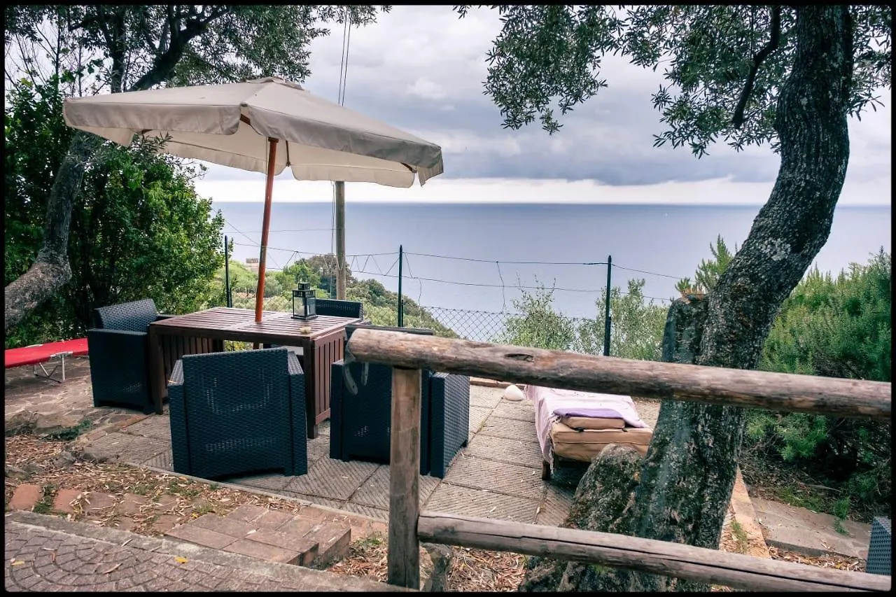 Corner Of Paradise Near Cinque Terre Framura
